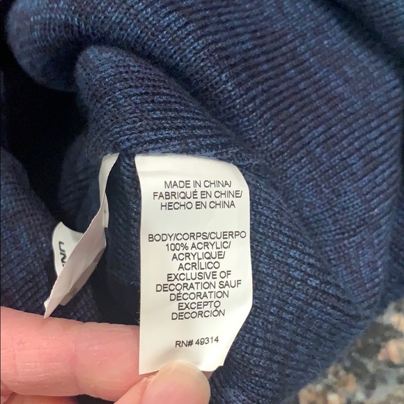 NWOT Under Armour toboggan - Picture 5 of 6